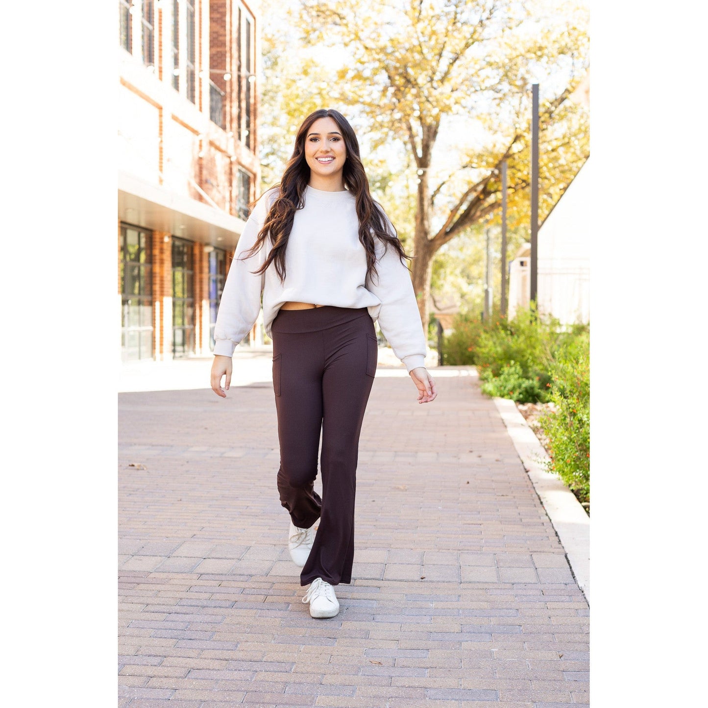 Ready to Ship | The Rhea - 30"  BROWN Bootcut Leggings with Pockets*